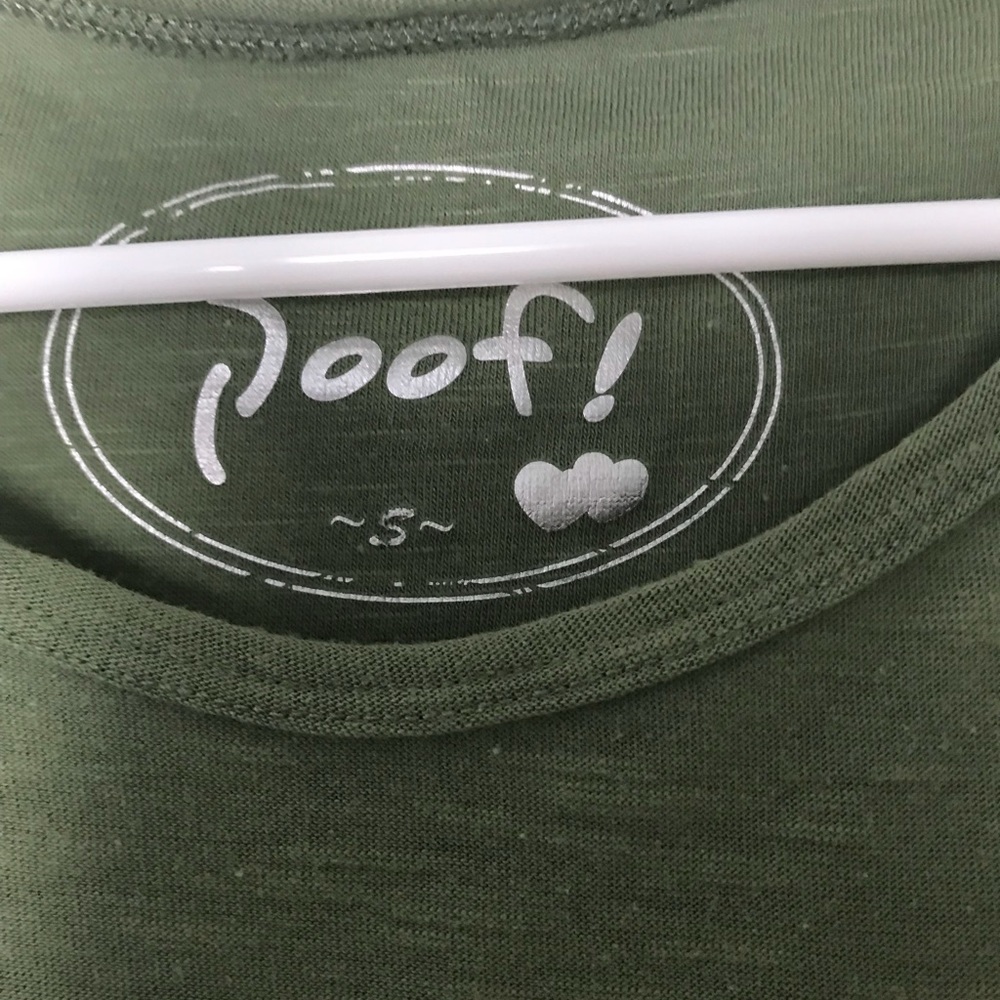 Nordstrom rack poof  shark bite tee size small - Picture 4 of 6